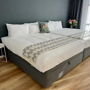 44 Apartment